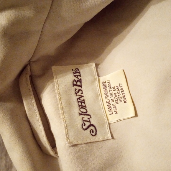 Women's jacket - Picture 8 of 9